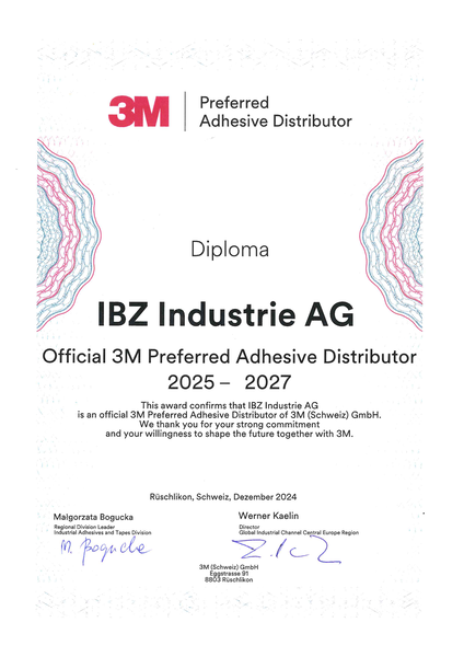 Das Diplom zeigt die aufschrift 3m preferred adhesive distributor, wobei die kopfzeile das 3m logo abbildet. unten sind die unterschriften der 3M Director . Im Hintergrund sind dünne farbige muster zu erkennen